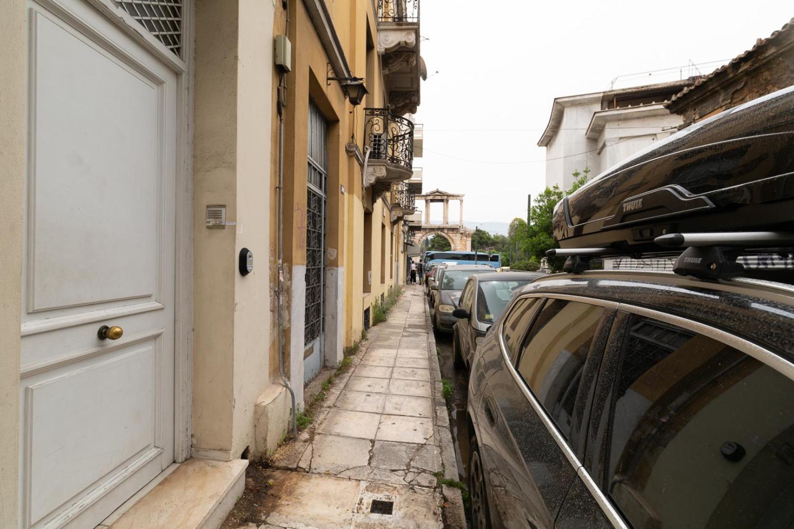 Athenian Gate To Plaka By Athenian Homes Экстерьер фото